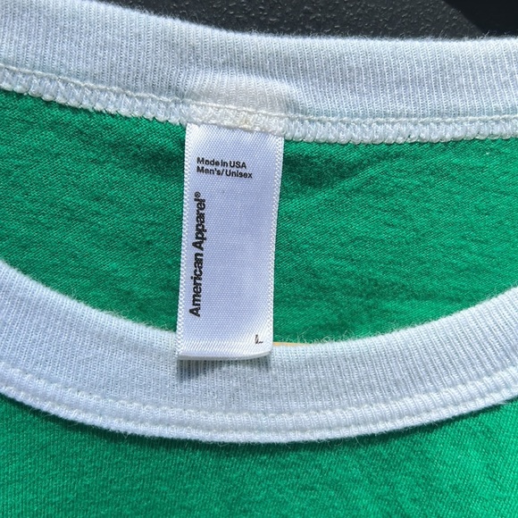 American Apperal retro 1980’s style t-shirt with colorful geometric image size L - Picture 3 of 6